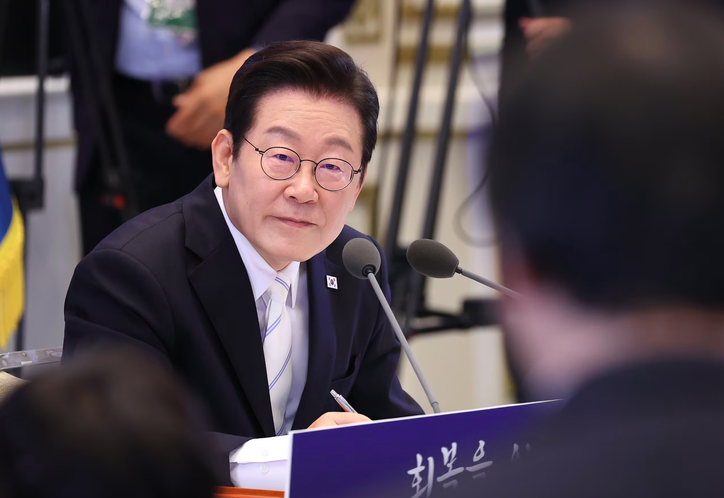 Hàn Quốc thúc đẩy xử phạt nặng việc thông tin sai sự thật